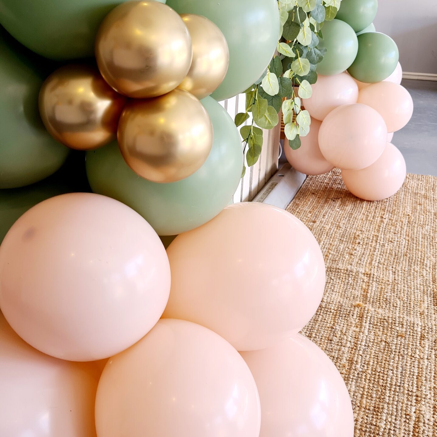 Love our balloon garland 